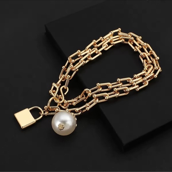 Graduated Link Elegant Gold Chain Lock Pearl Charm - Picture 8 of 11